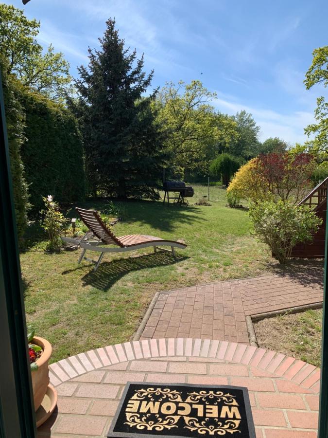 „Rentmeisterhaus Basedow“ Basedow  Esterno foto